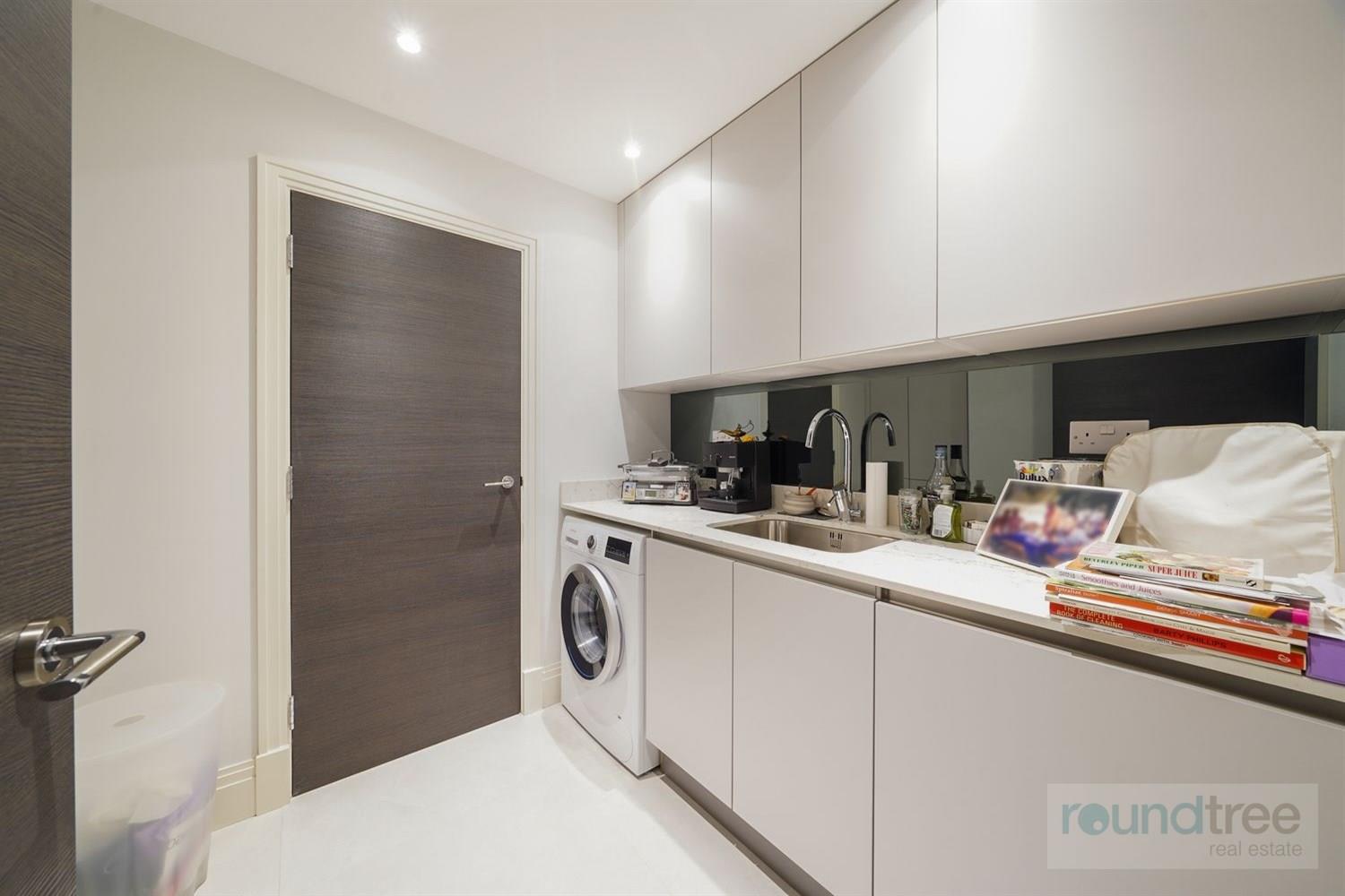 Property Image a018afe5-0db4-43ce-87b0-76e3e954777d