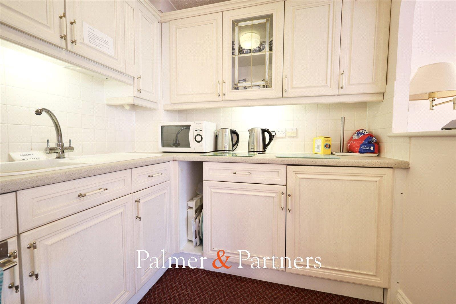 Property Image a01cf30d-3afb-430f-baab-26be91f4f41b