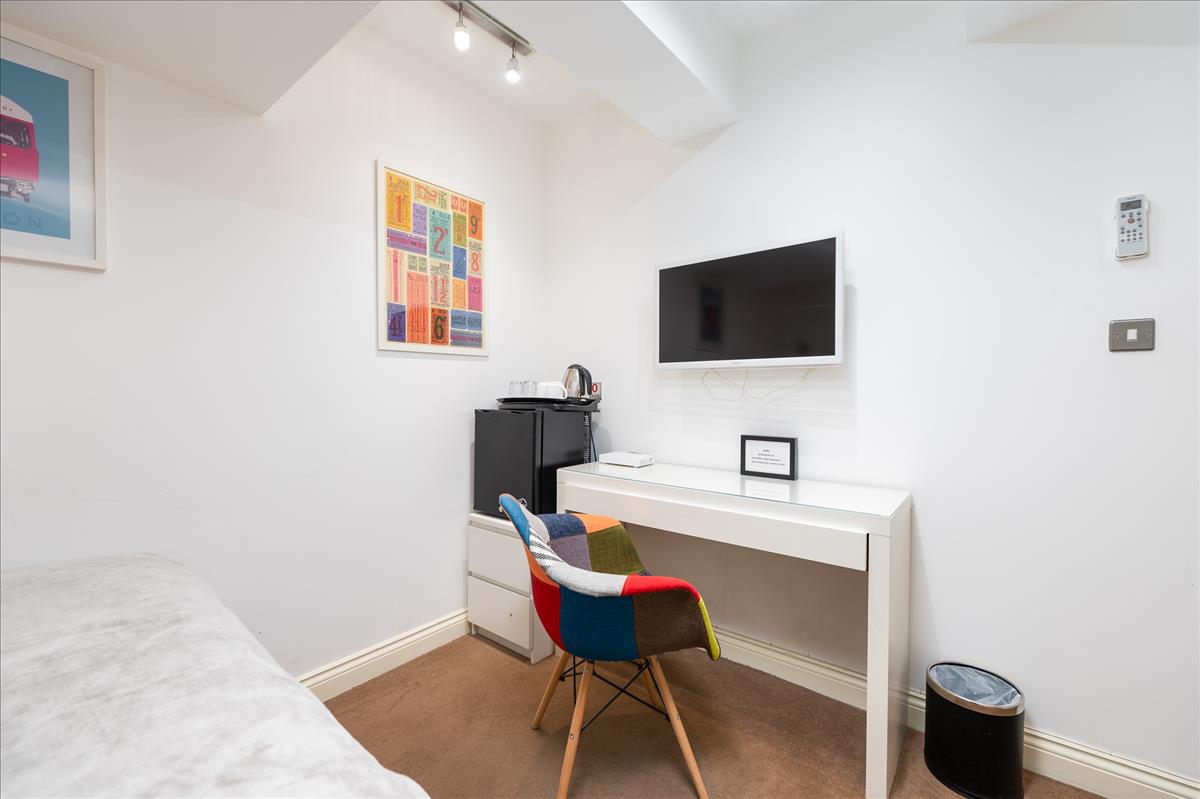 Property Image a01d29aa-607b-448d-9cb4-f9c083c46b23