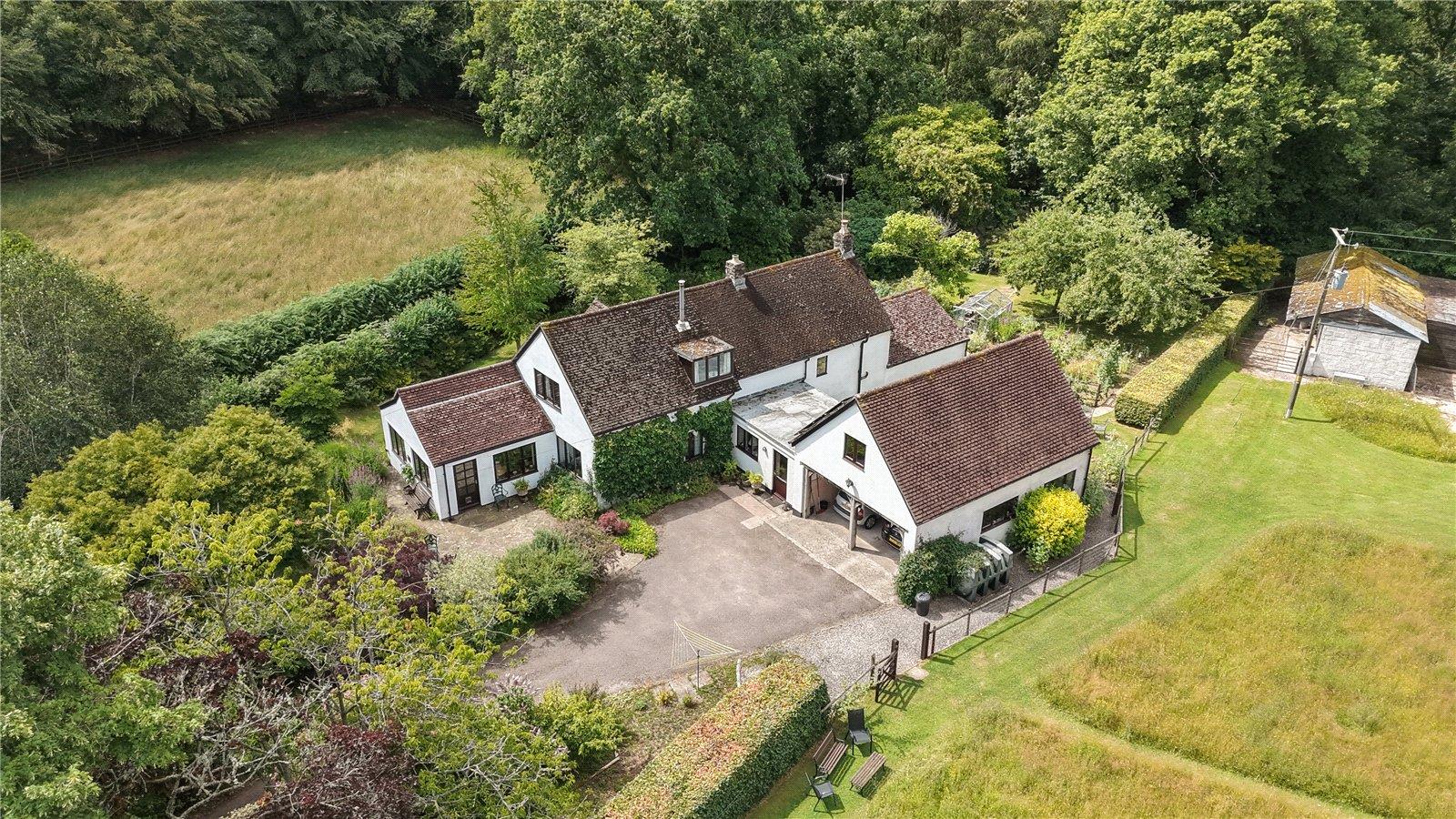 Property Image a0215042-f7ff-45a5-9e54-cb7a6abac2e5