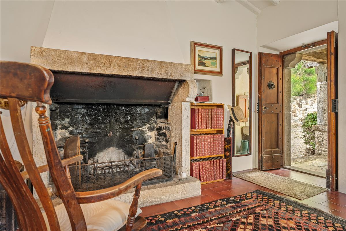 Property Image a02660dd-248e-4f00-8715-a717ac57d67c