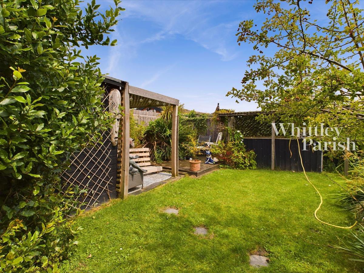 Property Image a027105e-59ee-4318-a8ad-6b4e2d8207a1