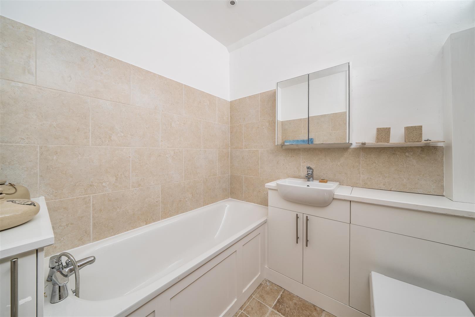 Property Image a02a1c94-1e54-465f-82f8-cb8a16312f46