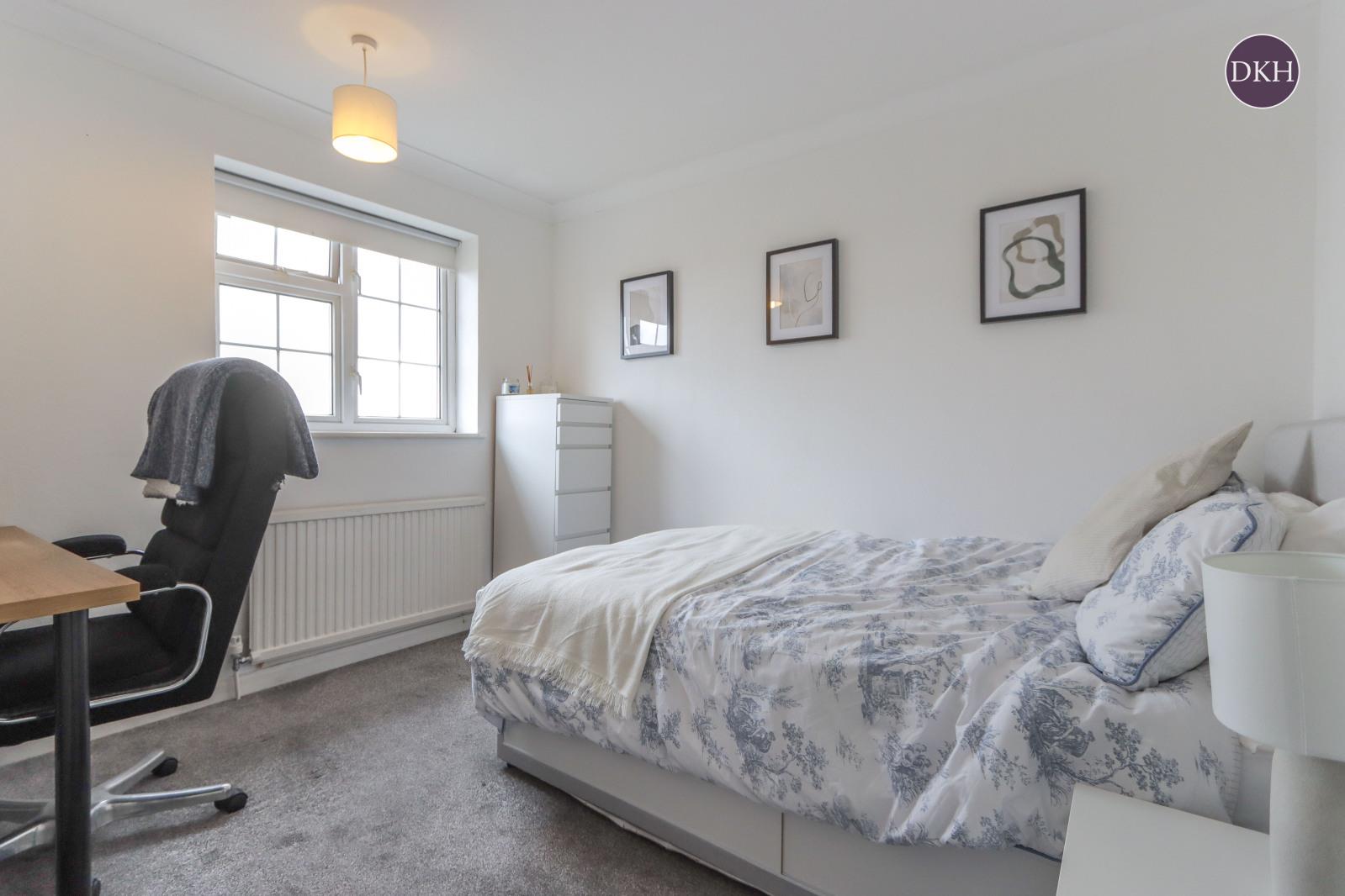 Property Image a03f3341-40e0-44ea-b488-e6caa51448fe