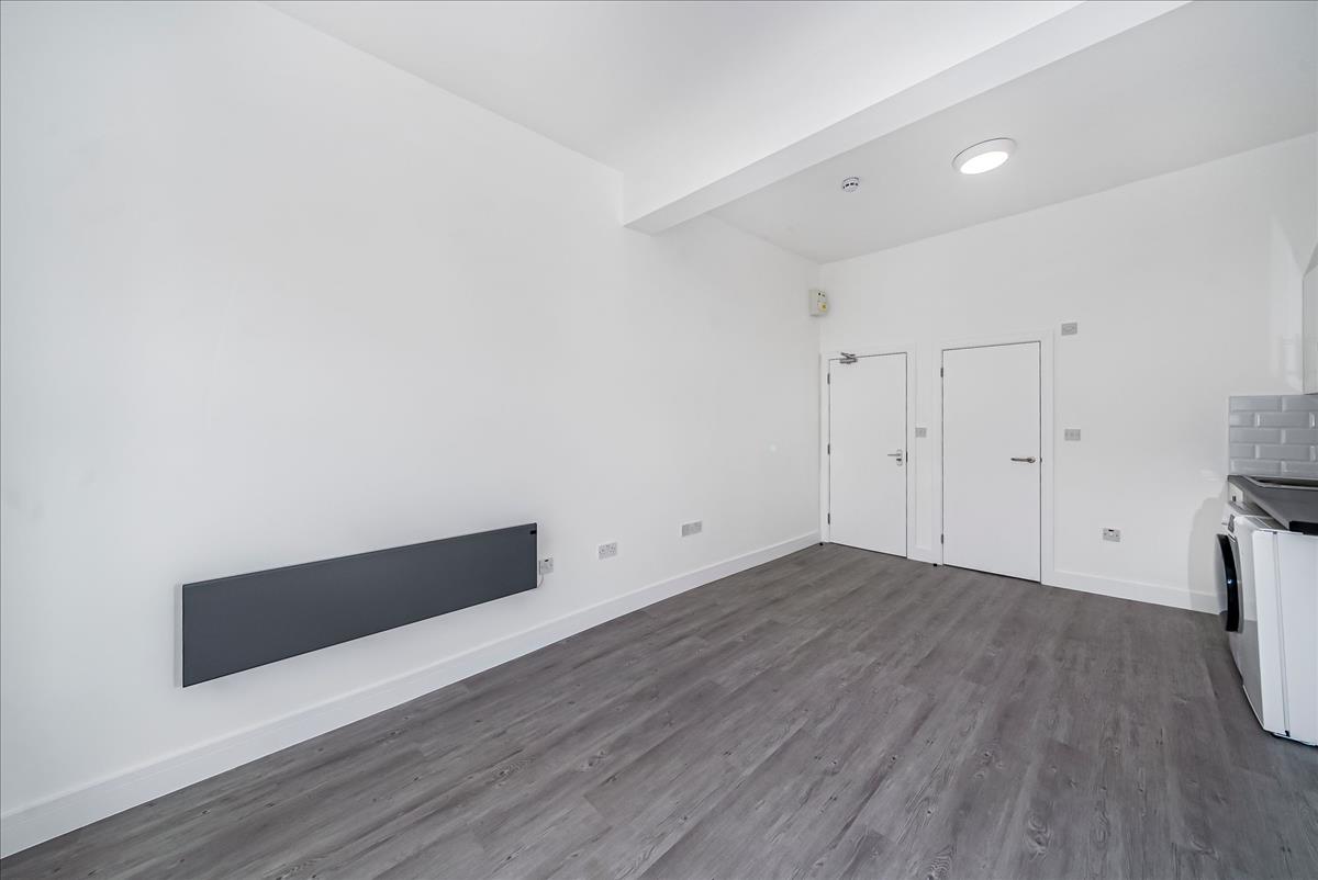 Property Image a03f968f-1122-411b-8143-3e054ca8d21b