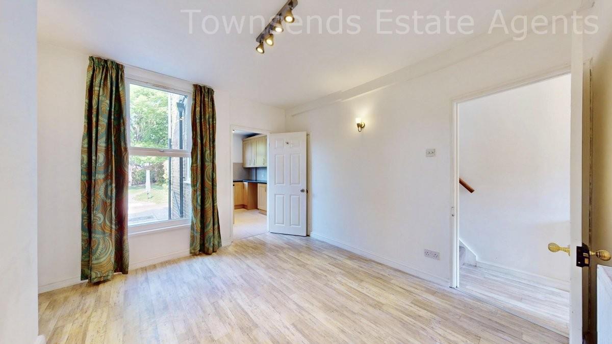 Property Image a0412d55-b9e6-47d3-af89-5afbd99a9297