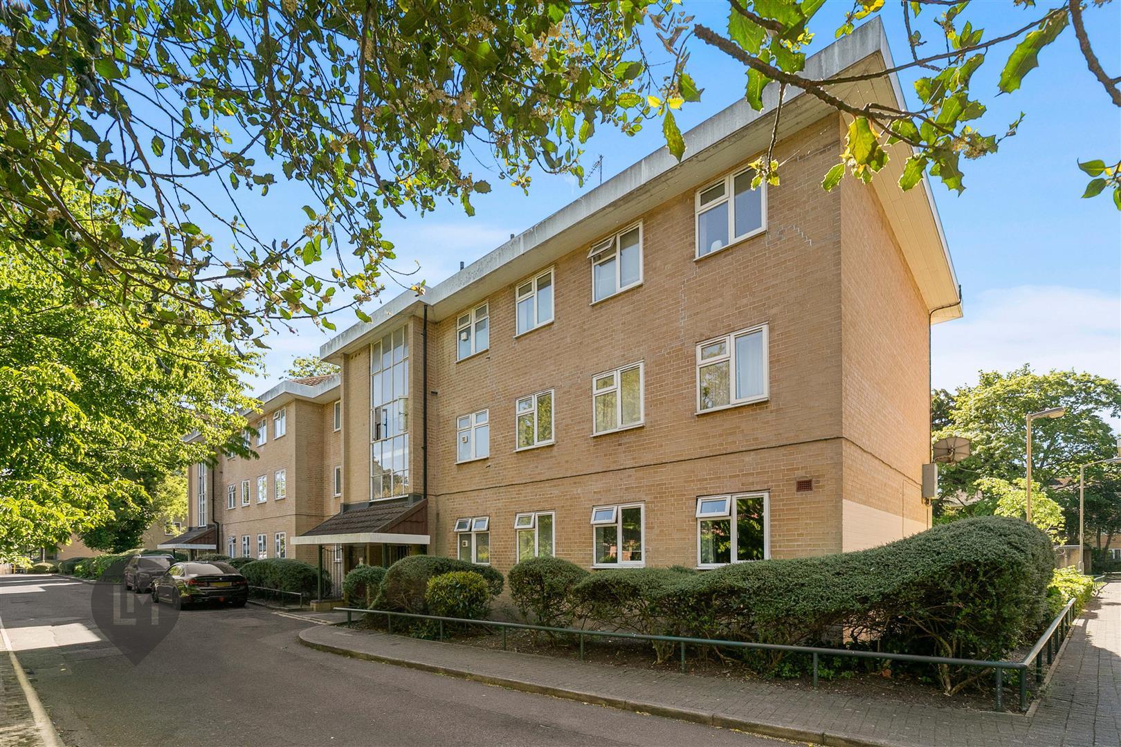 Property Image a045c9b6-5170-4e0b-ba32-10bc7f24004f