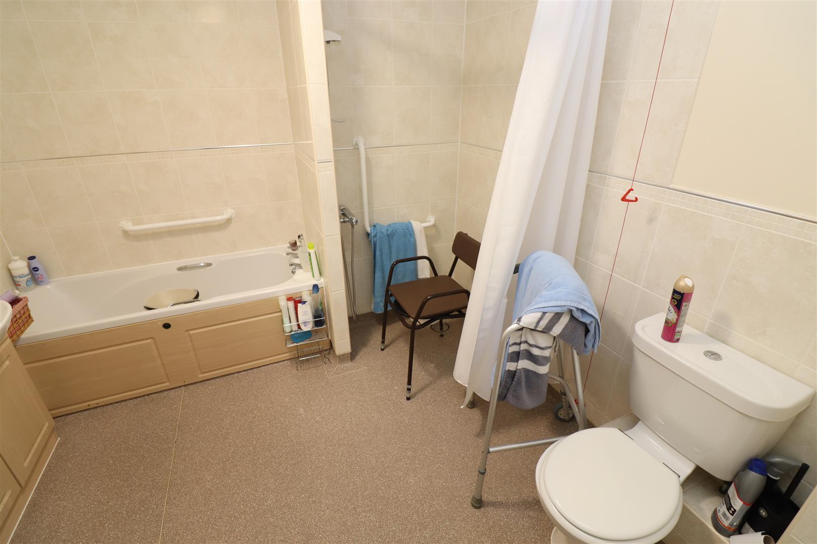 Property Image a0493480-f091-4bfc-aaa4-3acd543f01f5