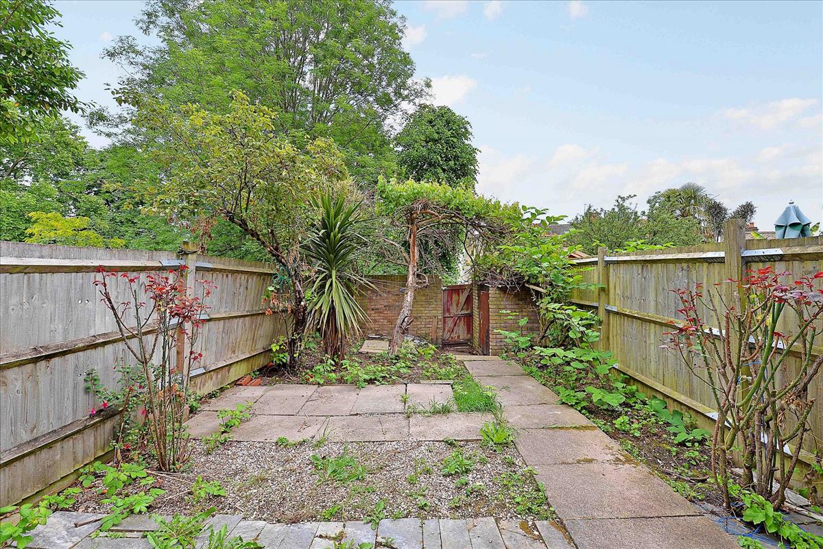 Property Image a0508cd2-41cc-4f59-8746-835a678c18e9