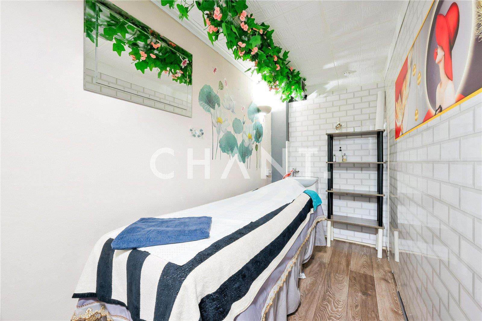 Property Image a056acfa-a486-427c-81df-4c21ed8055c2