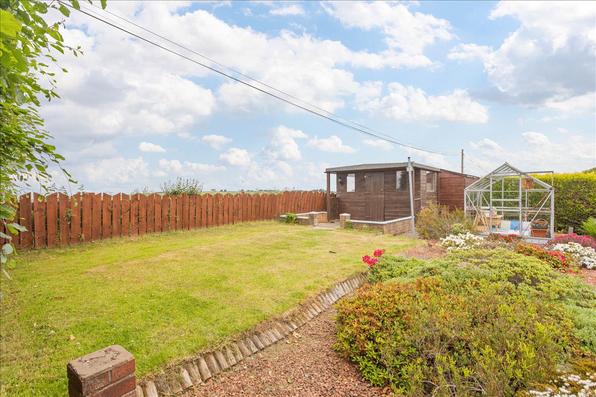 Property Image a05b9ce3-03cc-4567-9ba5-dcbdc58b4e09