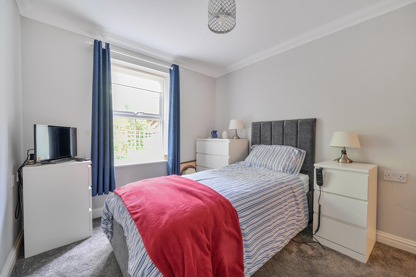 Property Image a06690c7-b89c-4446-97fa-7f7baa579268