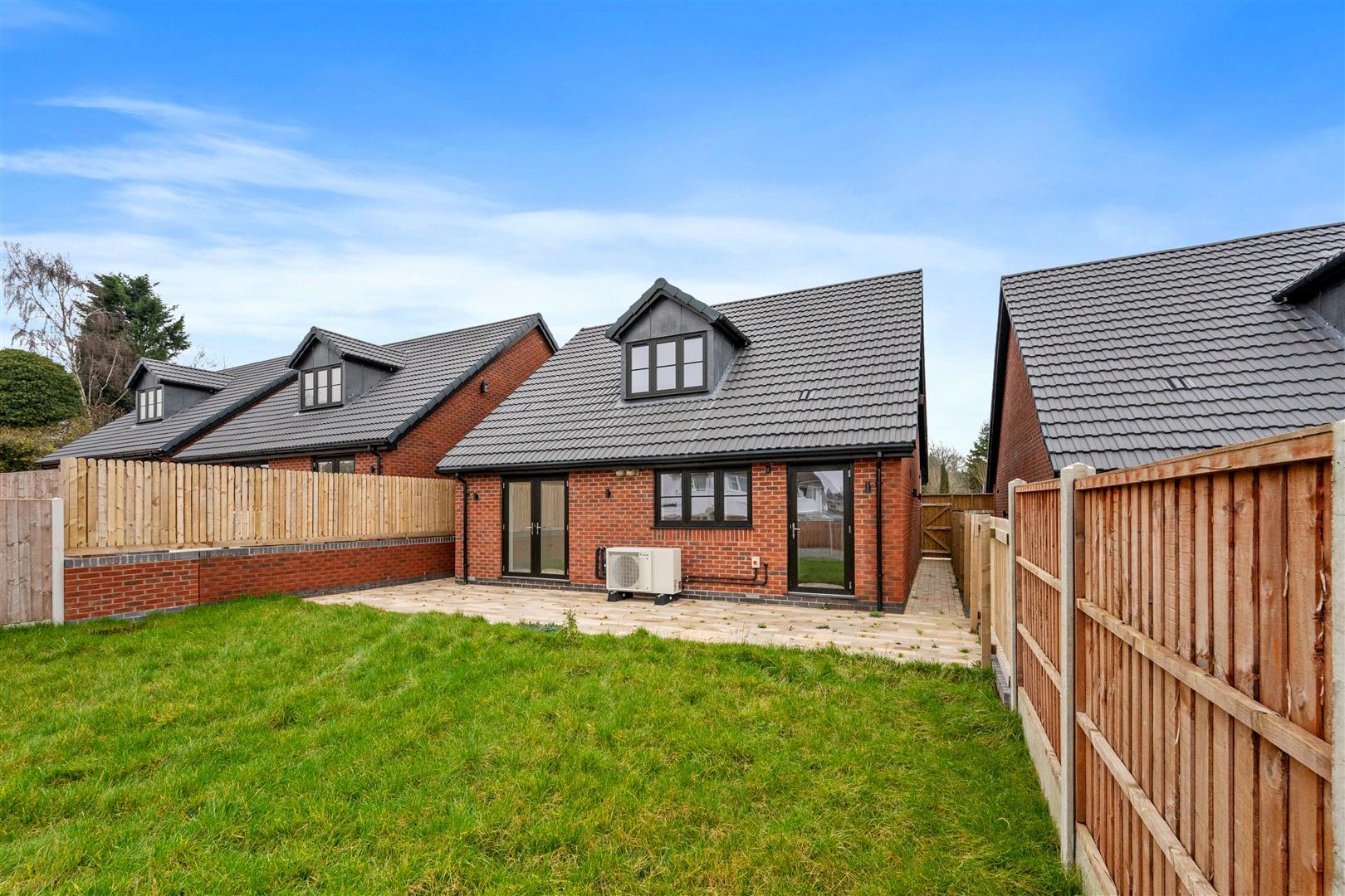 Property Image a067e514-13dc-4f50-846c-c80f4e32d08c