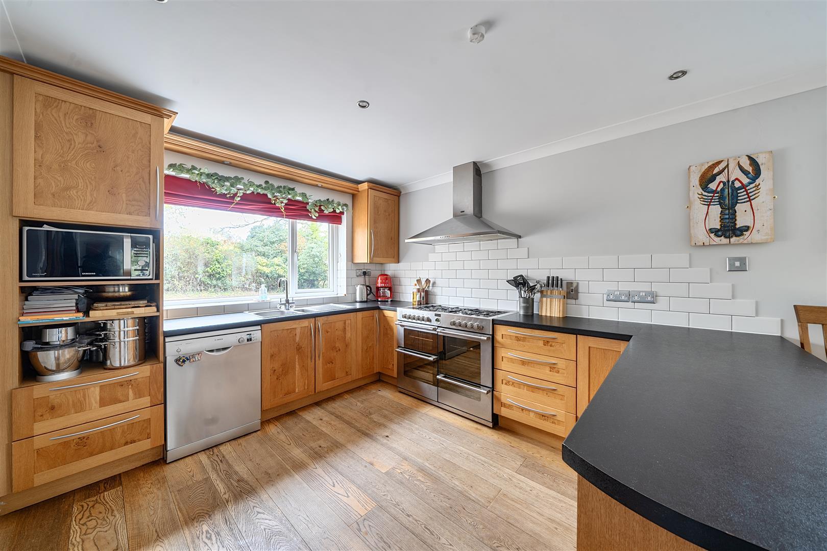 Property Image a06c59fc-c8b8-477c-b764-5a3b78bbdf5b