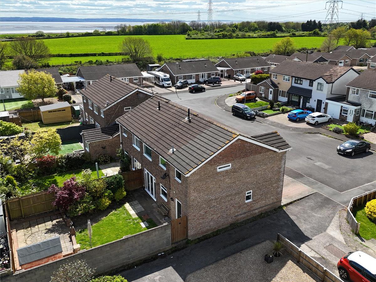 Property Image a06d1570-3c4e-4220-b381-08973f13a8ce