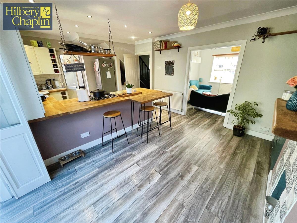 Property Image a06e35c6-0358-46d0-b3a1-d3c8e32dae71