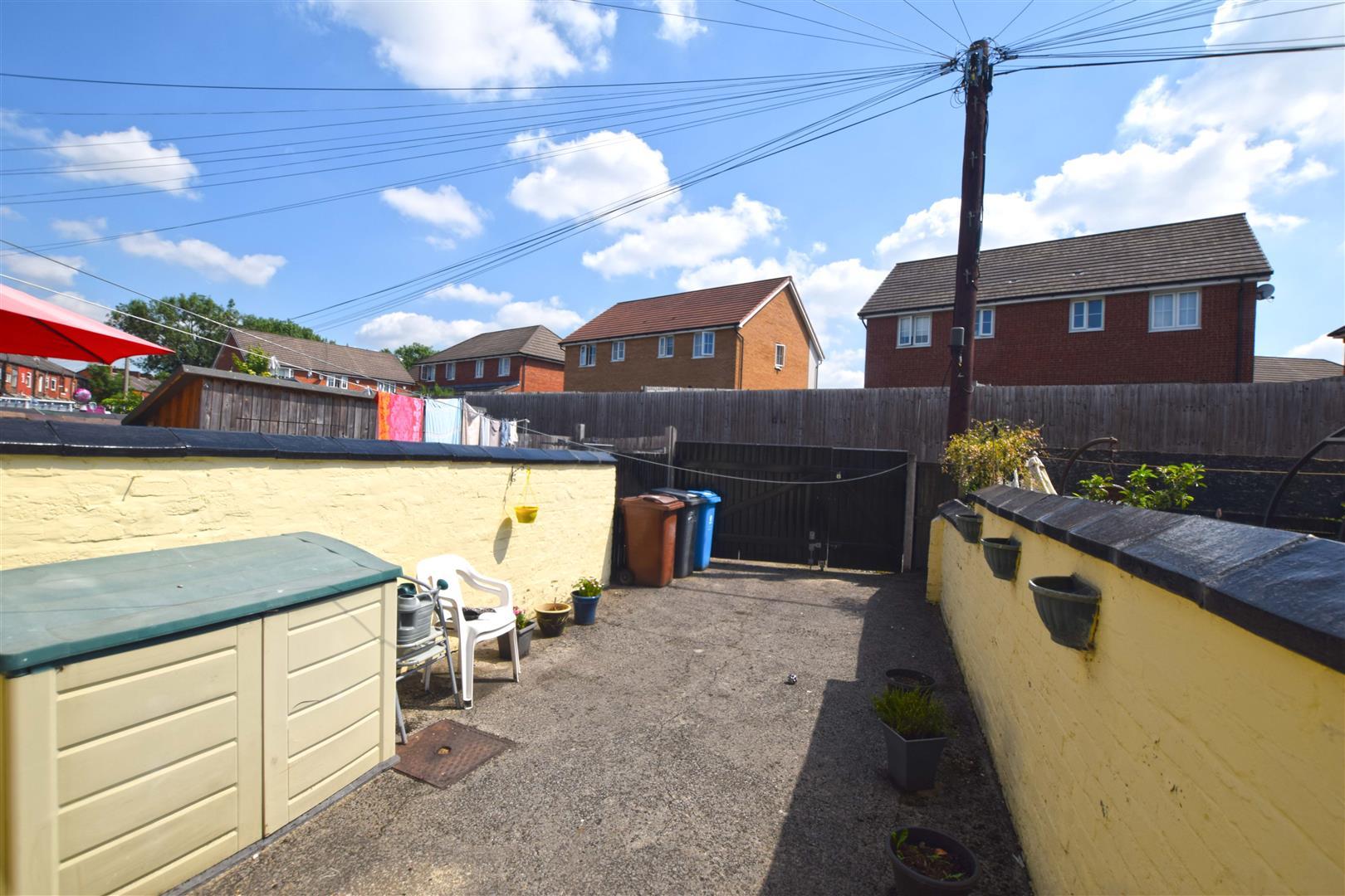 Property Image a08bf8be-3f0a-475d-9dc2-46e0c8065e4b
