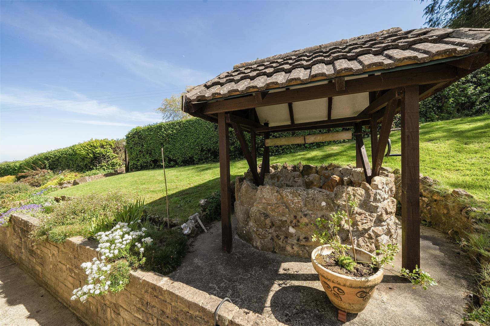 Property Image a091121d-bb4a-440a-bcb2-5da08a6c7be6