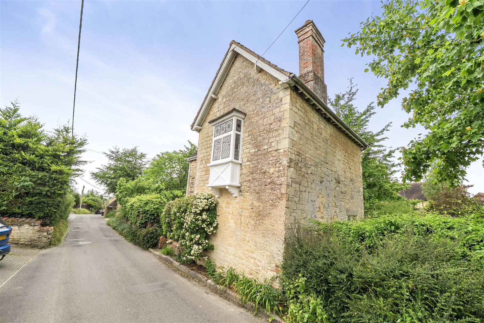 Property Image a0a34ae0-6519-444a-98bc-7c86761192c4