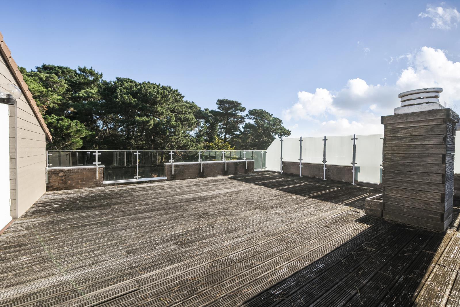 Property Image a0b27521-eea8-46e4-9176-f32e488df4a8