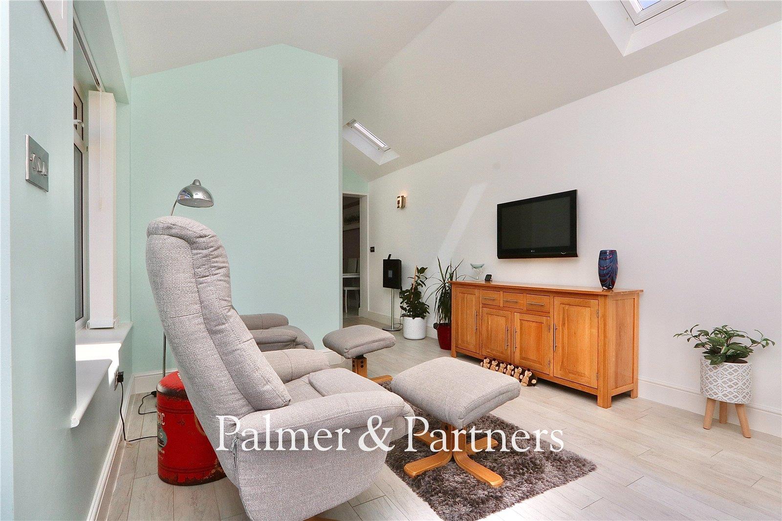 Property Image a0b3a69a-3265-4568-b03a-66a34a02194d