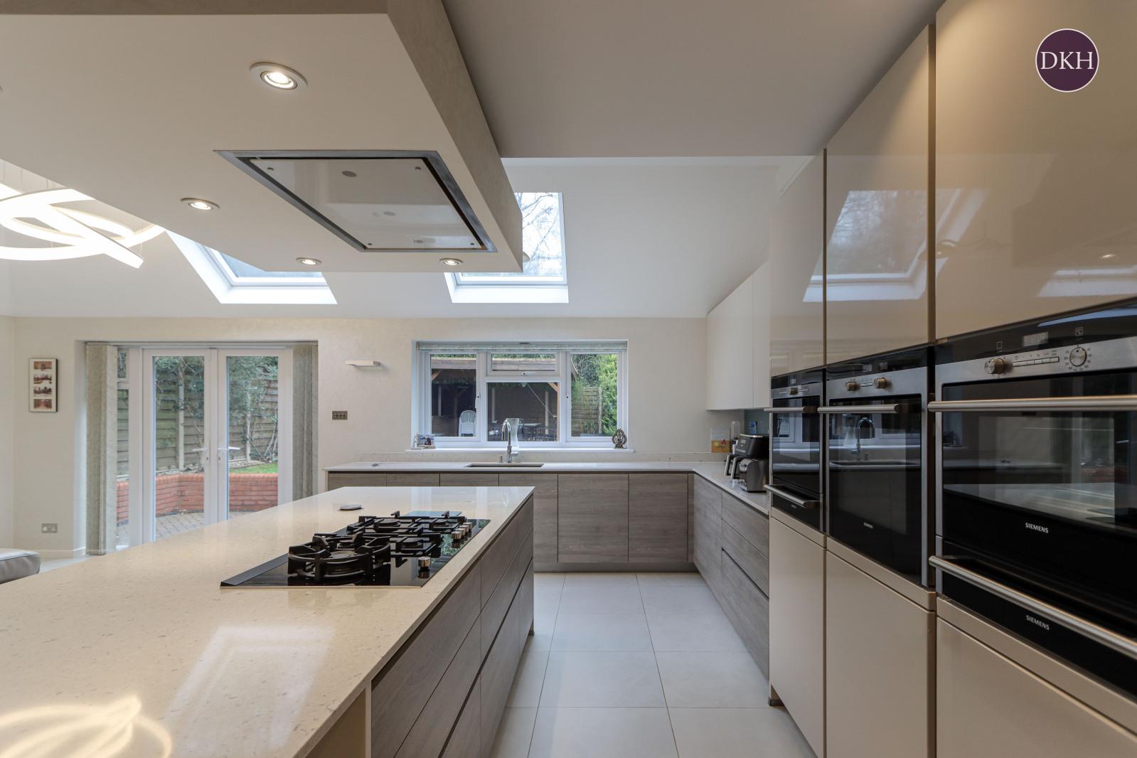 Property Image a0b50b97-7cf5-431a-a8c7-1e1d38210a05