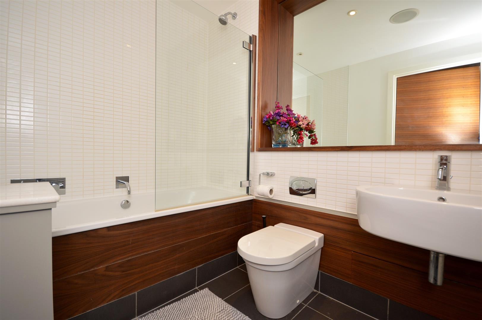 Property Image a0b6ae21-307a-4de1-a2f1-a4a409addbbe