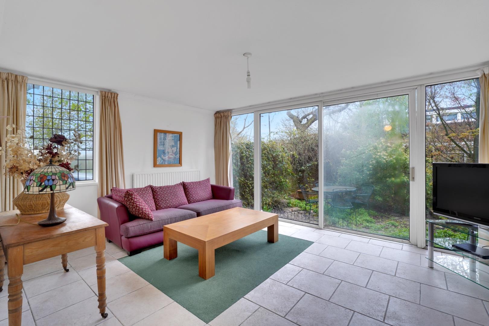 Property Image a0c90a3e-51c8-4b9a-8a23-55c2214e8010