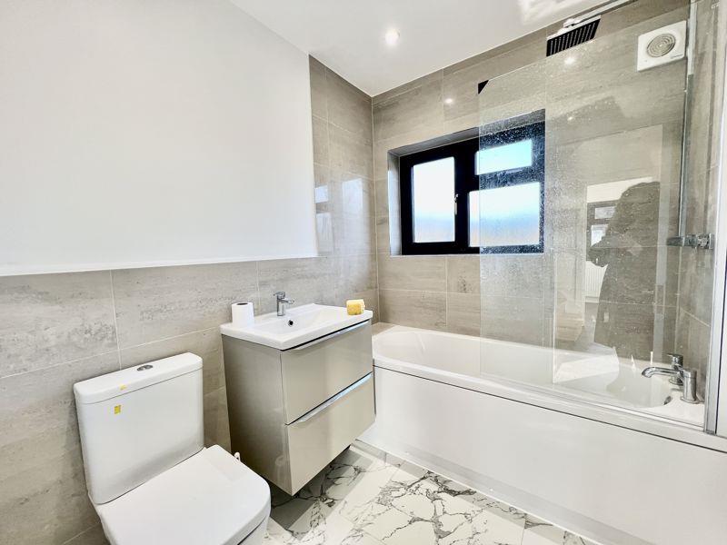 Property Image a0cabfa9-43b7-445f-a5e5-29ee8028019b