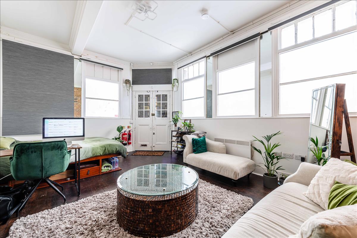 Property Image a0cbceb1-61a6-49e7-b31f-ef3507be0633