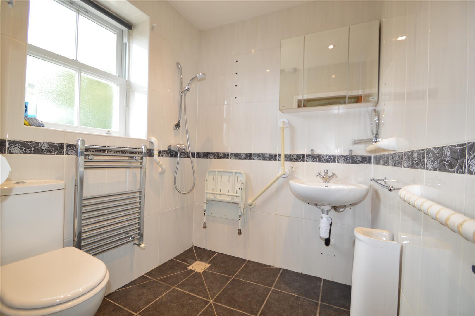 Property Image a0cd3742-93b6-43a9-a145-7fdf8ba385df