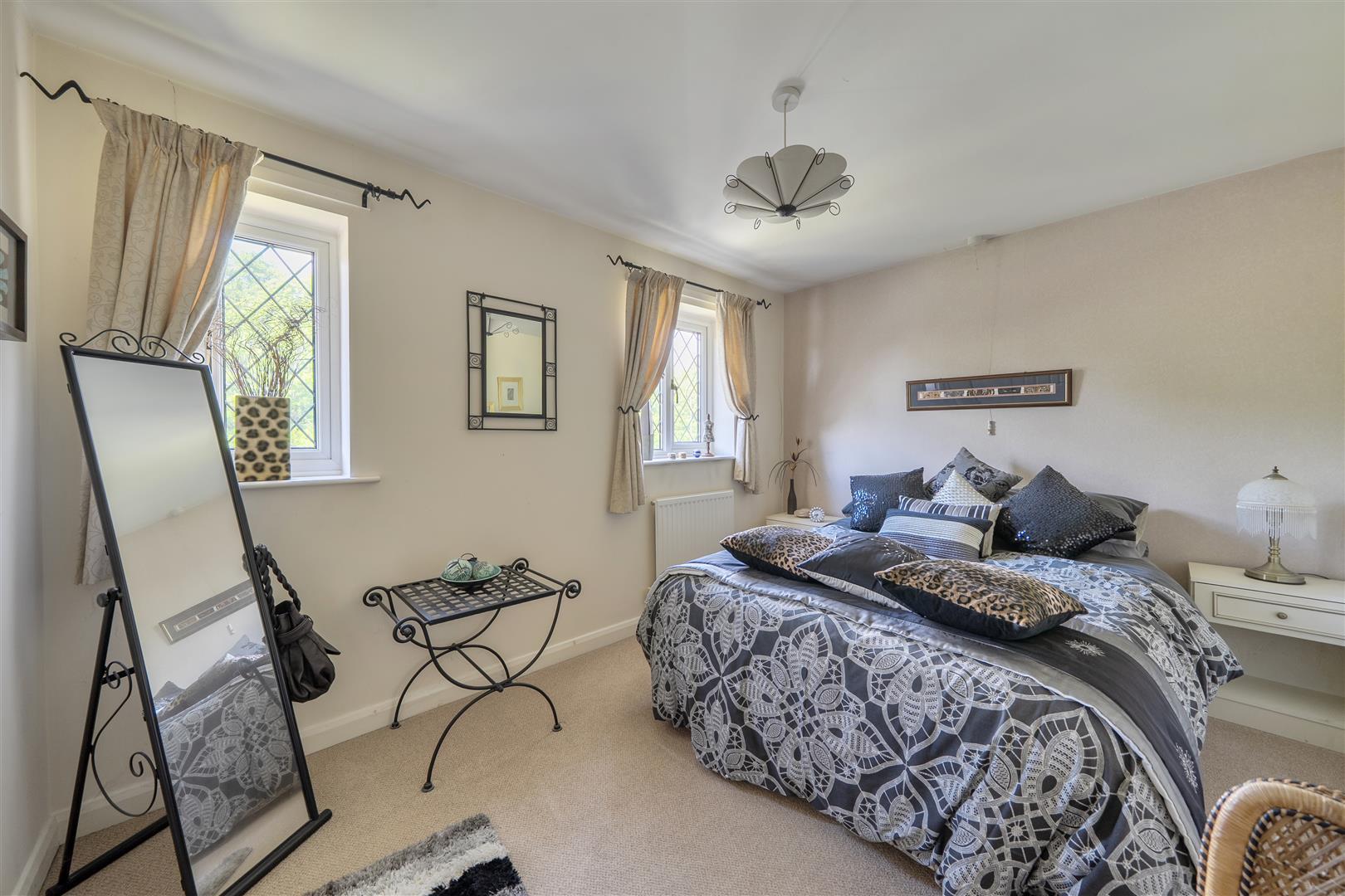 Property Image a0d5b880-77b9-4c35-b29f-21f25a6b775f