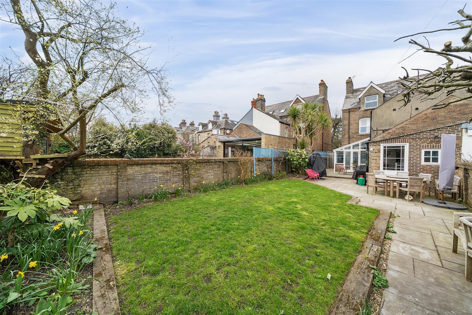 Property Image a0e22ff9-92f3-4138-bfe3-b2b9b0a0d48e
