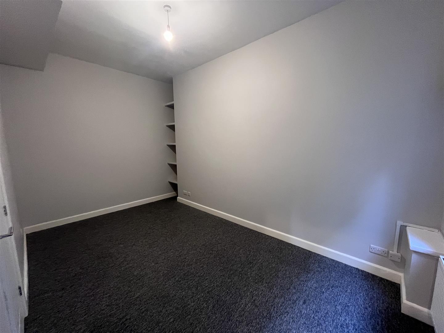 Property Image a0e3de5c-4c59-4090-b914-84dc2a357782