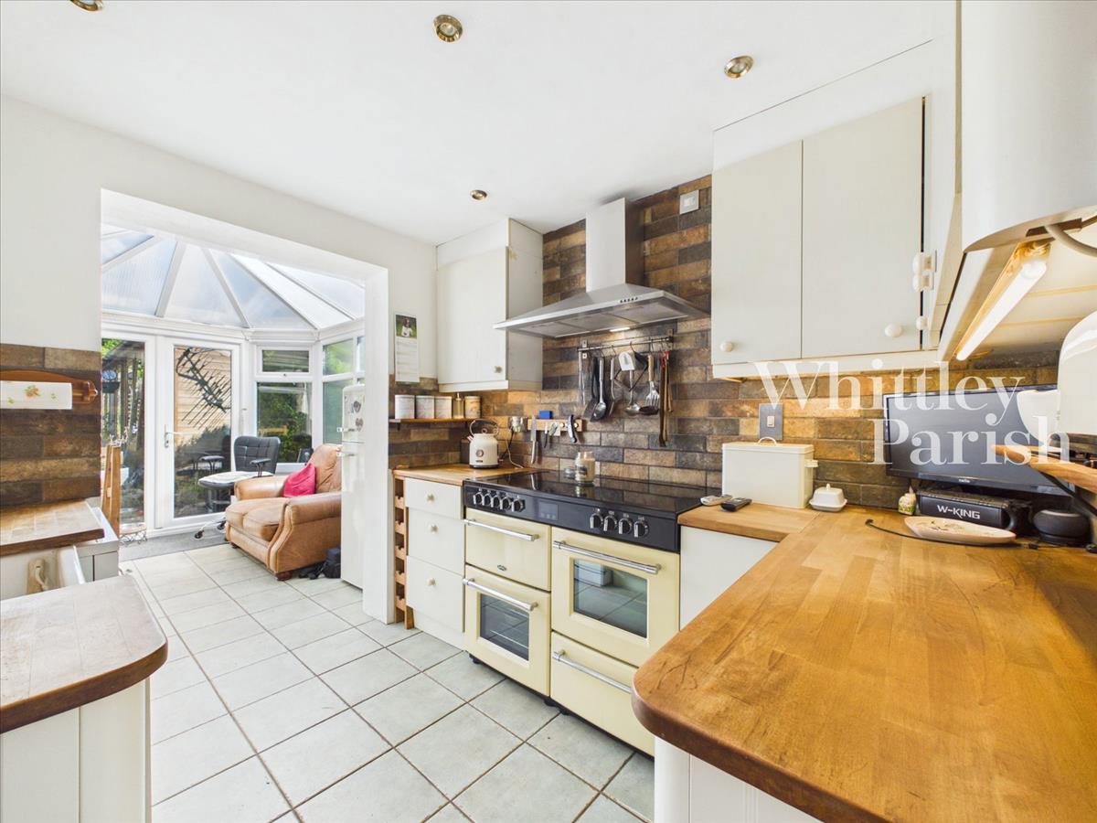 Property Image a0e6b962-2547-4055-92da-d3f8009f093d