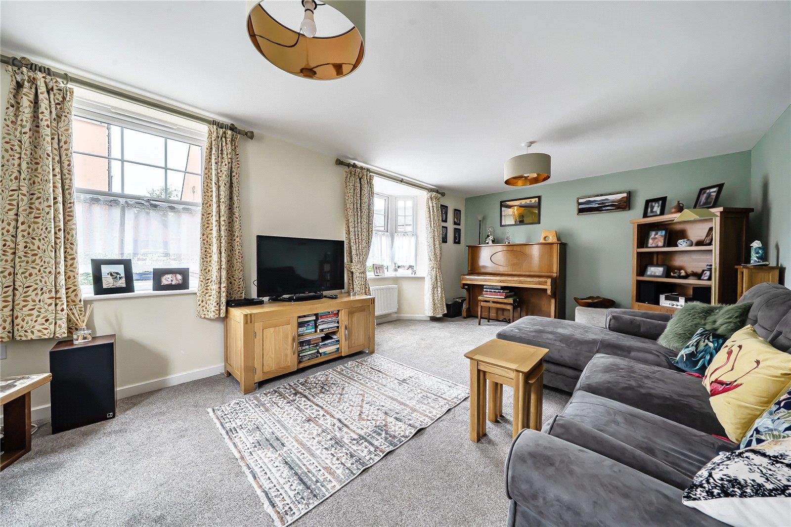 Property Image a116d811-0de6-4f91-8db8-228b25ee111e