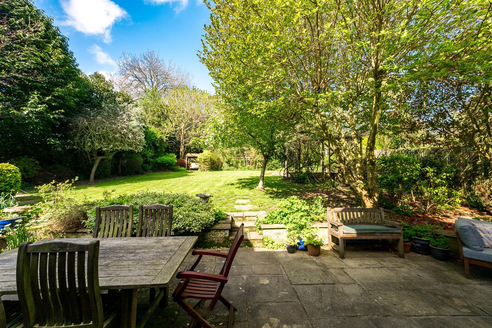 Property Image a11cec28-69ee-4daa-8dd6-407042902b9d