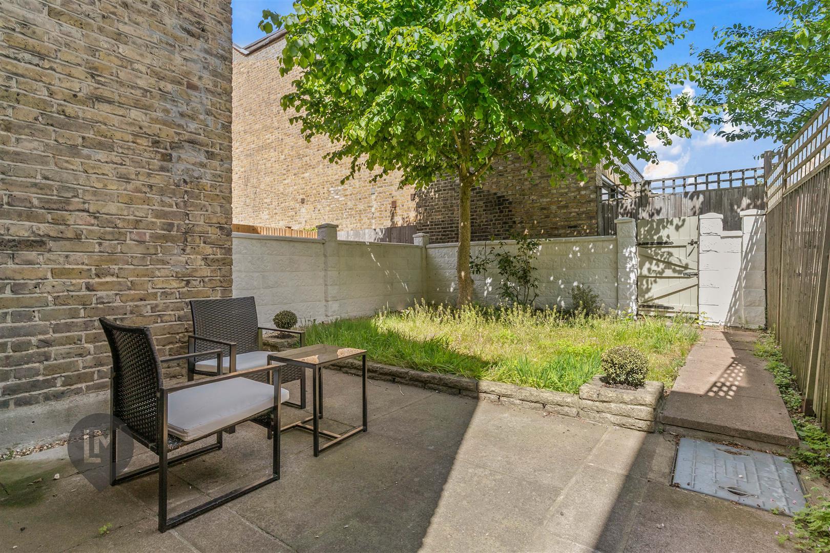 Property Image a130fd12-1257-4bba-90e0-3d02d4405741