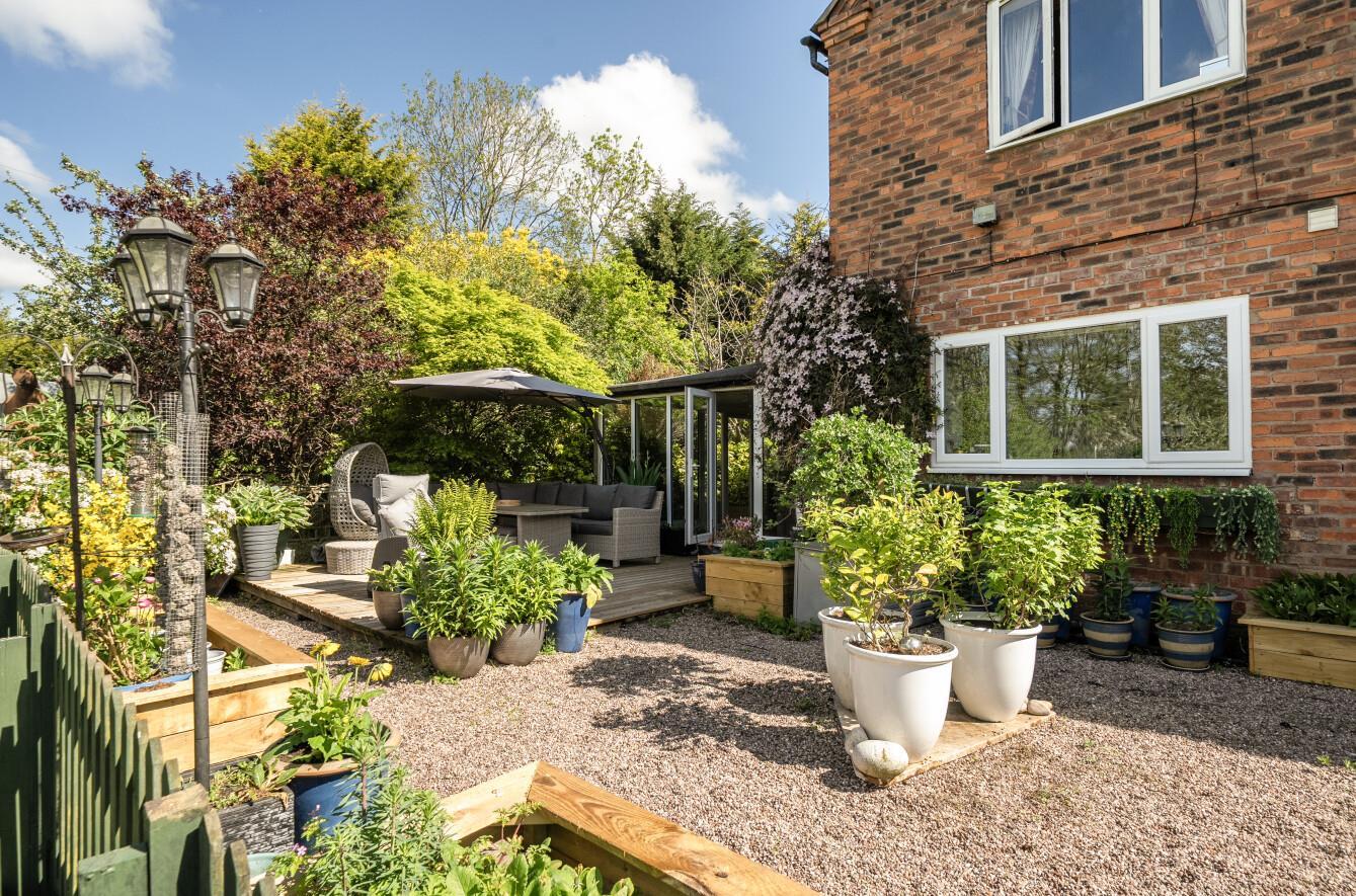 Property Image a1362d11-3ae8-4a27-ad33-bc295d5cdaf6