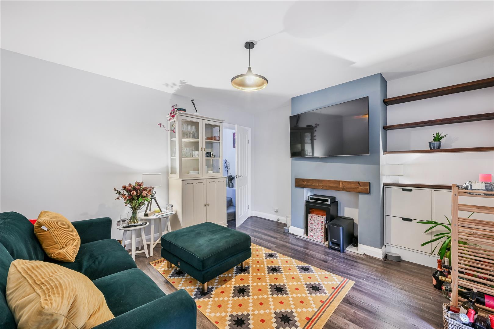 Property Image a137678f-43ec-4650-8322-4f08b78b4d3e