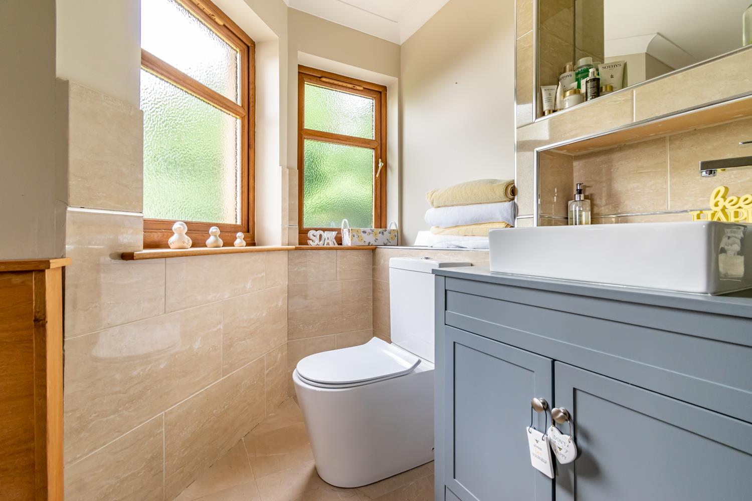 Property Image a157628f-6c63-4548-8099-a1e99fd96707