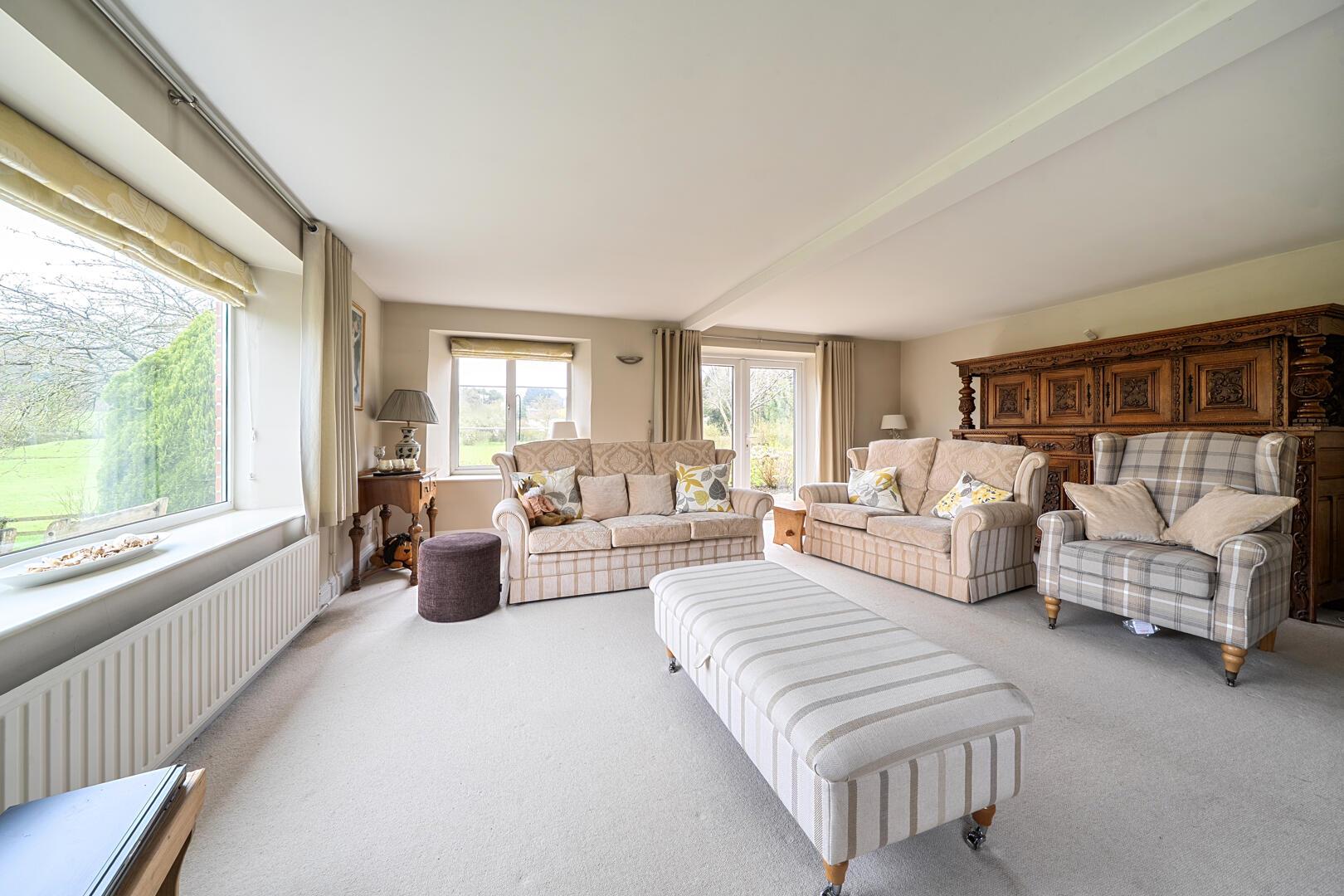 Property Image a16bb0bb-170c-45f4-b543-5c5ff16c8042