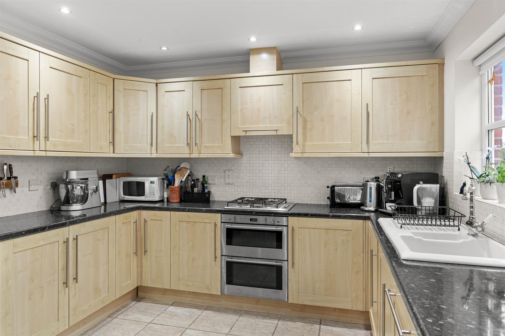 Property Image a179830d-071a-4b3c-8f7b-c223d1884d3c