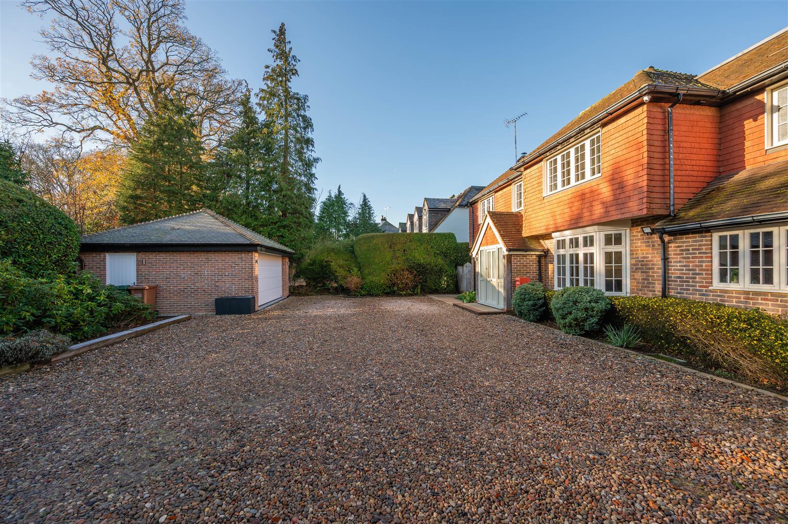 Property Image a189d240-3fc4-4182-8fe3-94b88e70f207