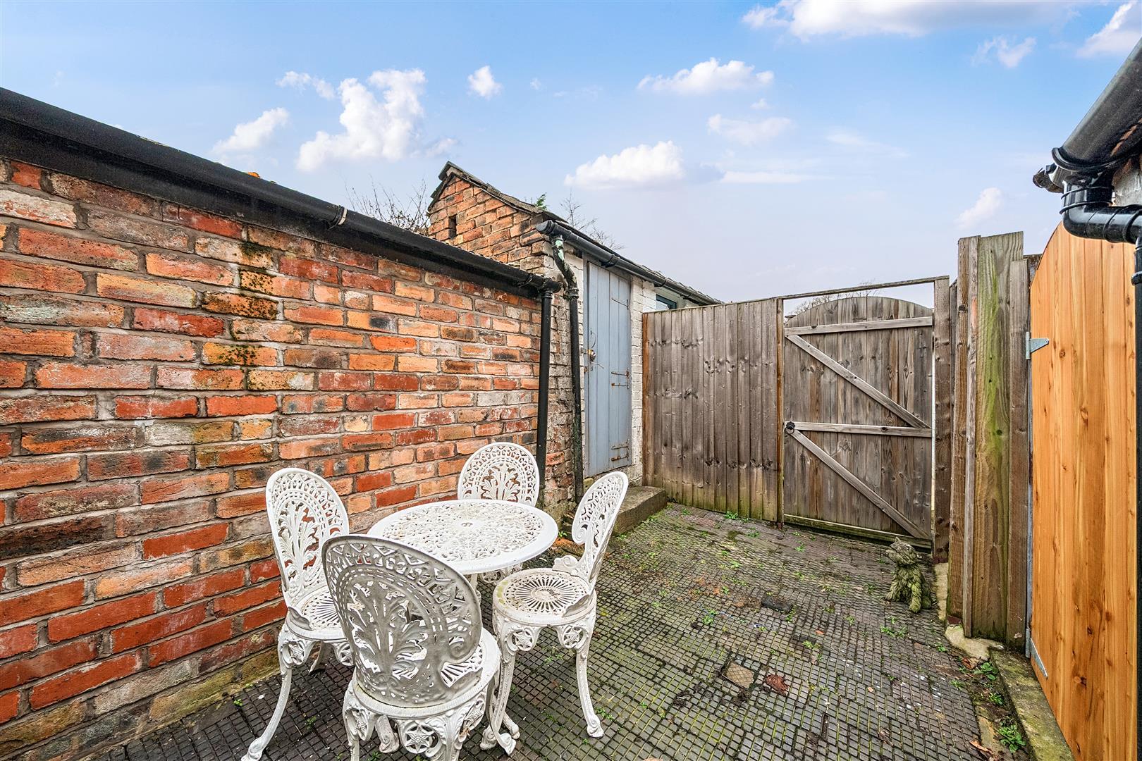 Property Image a18d650b-9120-4233-b3c7-1ced916e7fc7
