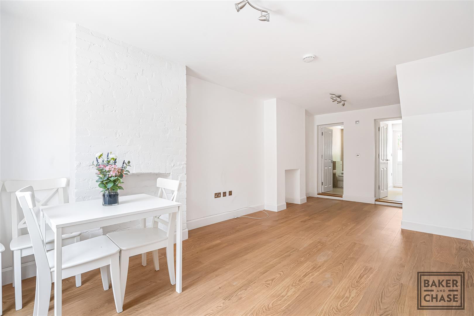 Property Image a18f9b11-f1b5-486f-be52-2518785c6ea9