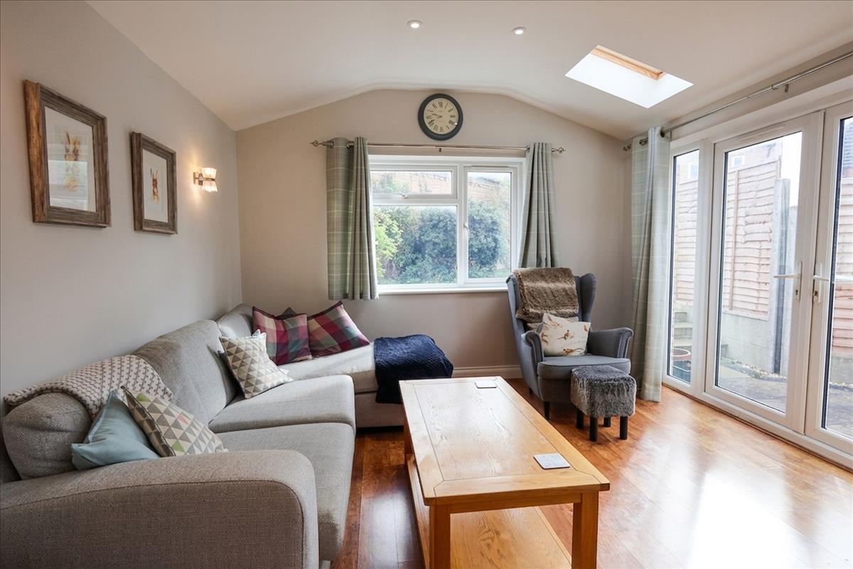 Property Image a1a9f068-4cb2-45da-a9ed-e8fe1e6a6b6b