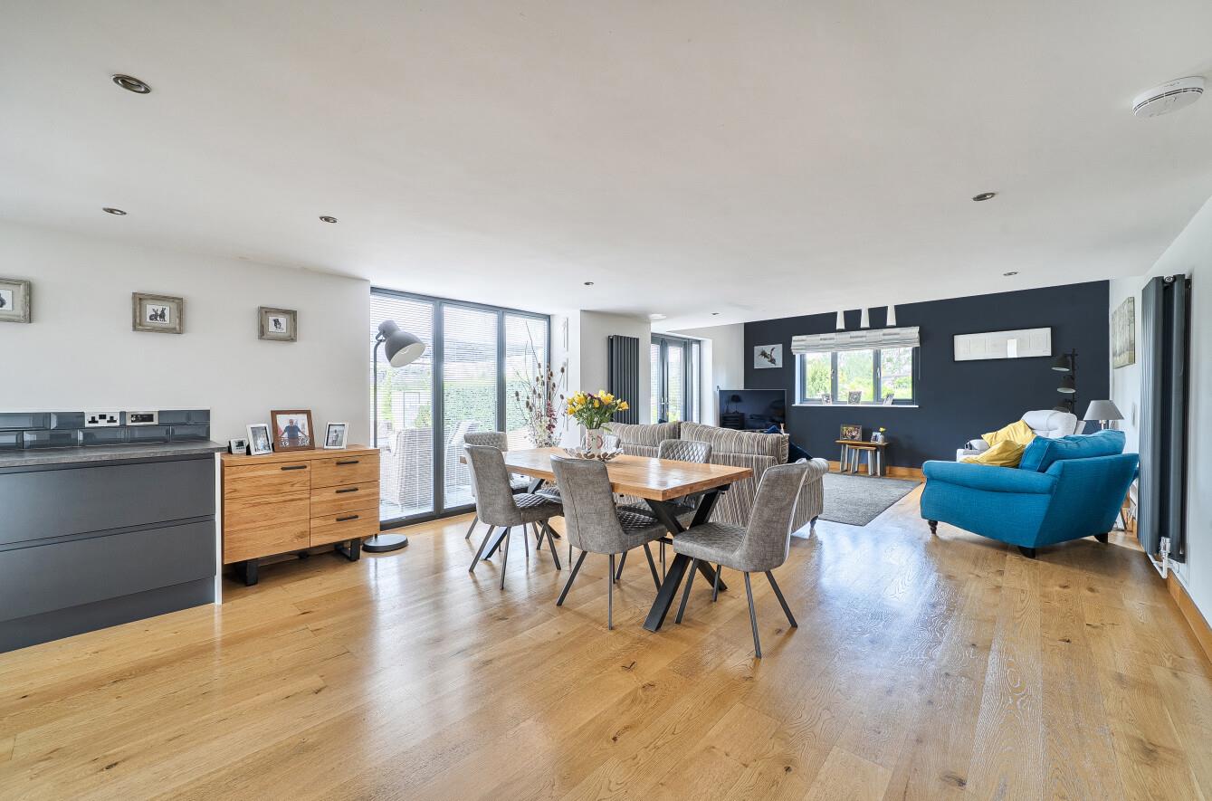 Property Image a1aa49e1-530d-48ba-bd68-49582aaaad3f