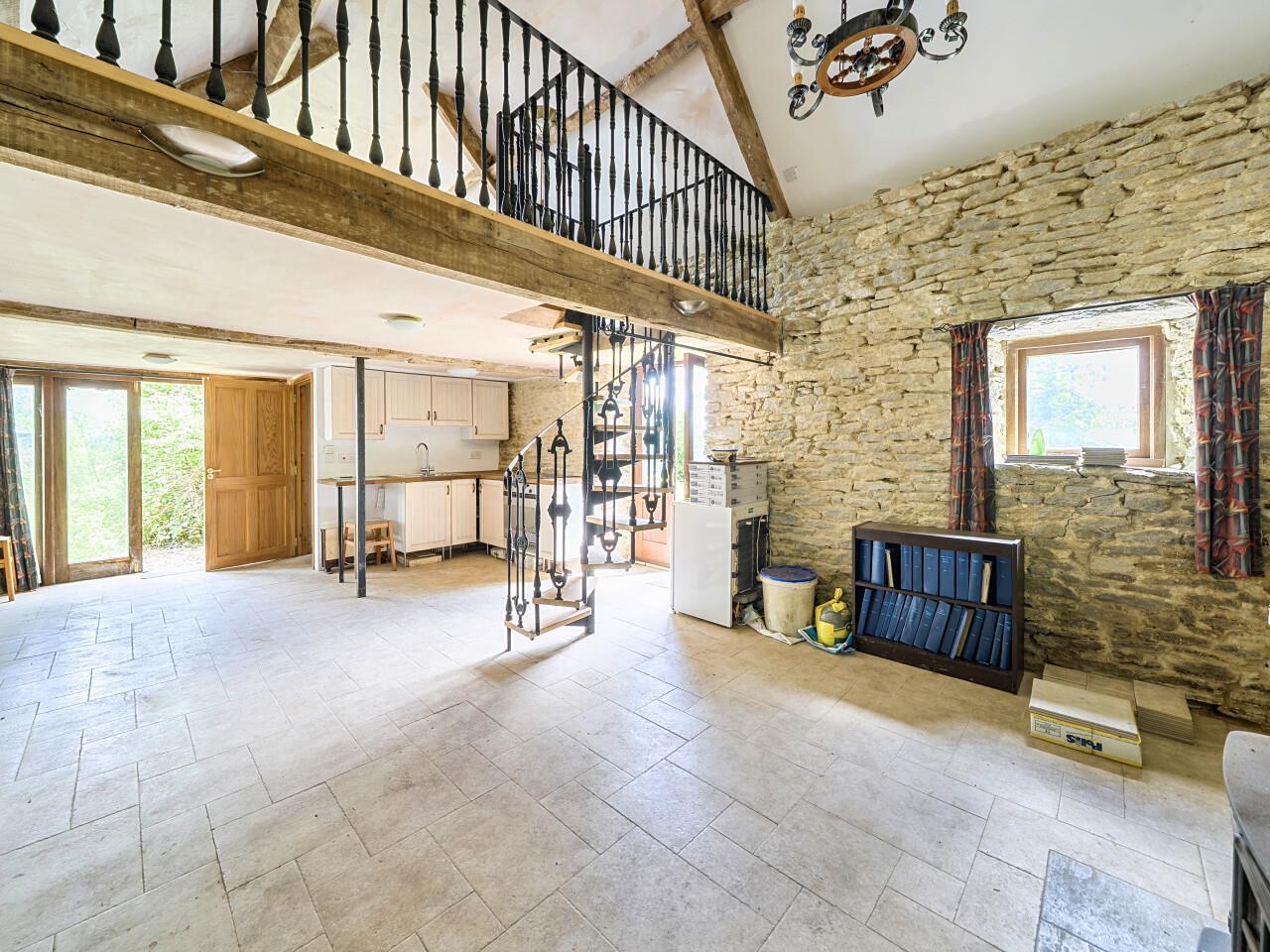 Property Image a1c24466-9727-40a9-baa0-9d5d212679c2
