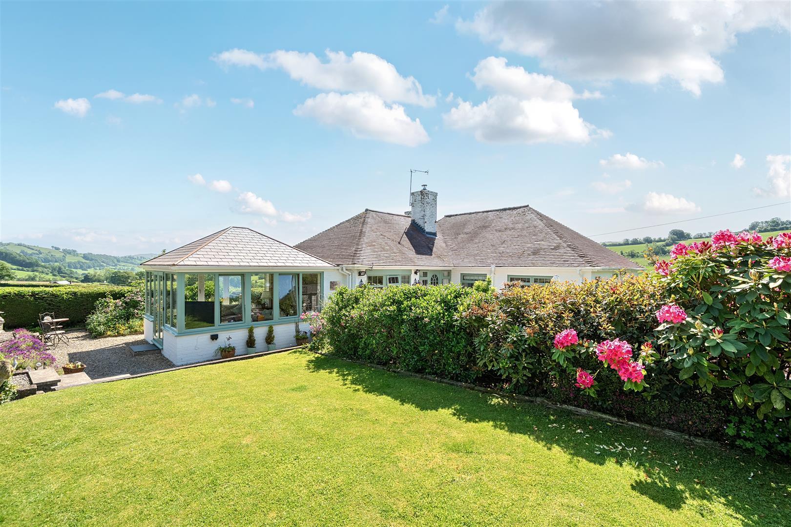 Property Image a1cca8eb-9d5f-4eda-b173-73a166f95b5c